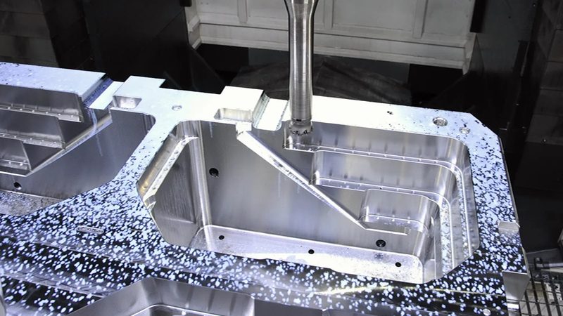 吹塑模具尺寸标准：精准制造的关键一环