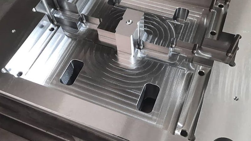食品级吹塑模具：品质与安全的双重保障