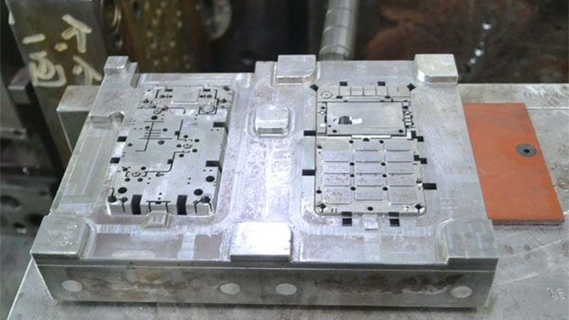 吹塑模具性价比之选：揭秘高性价比品牌的秘密**