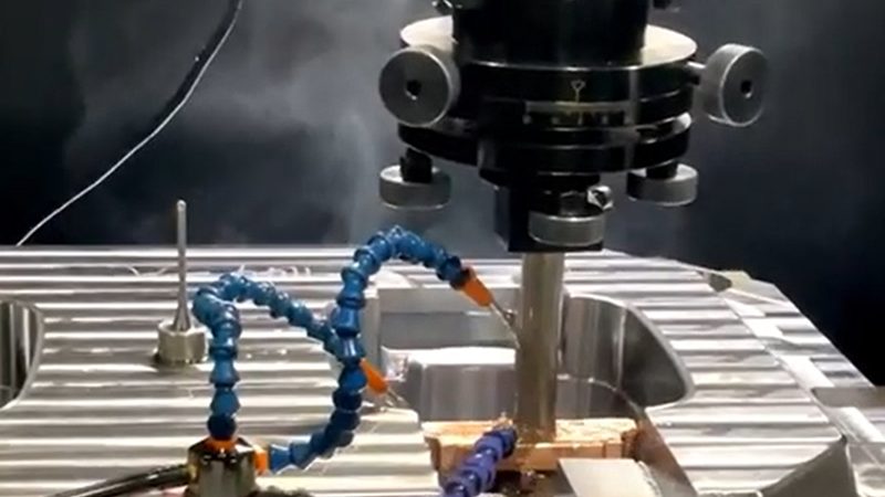 东莞压铸模具材料批发：揭秘优质钢料的选择标准**